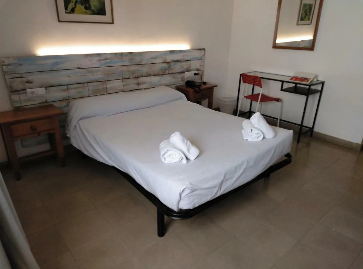 Hotel Corisco Τόσα ντε Μαρ 2*,  Ισπανία